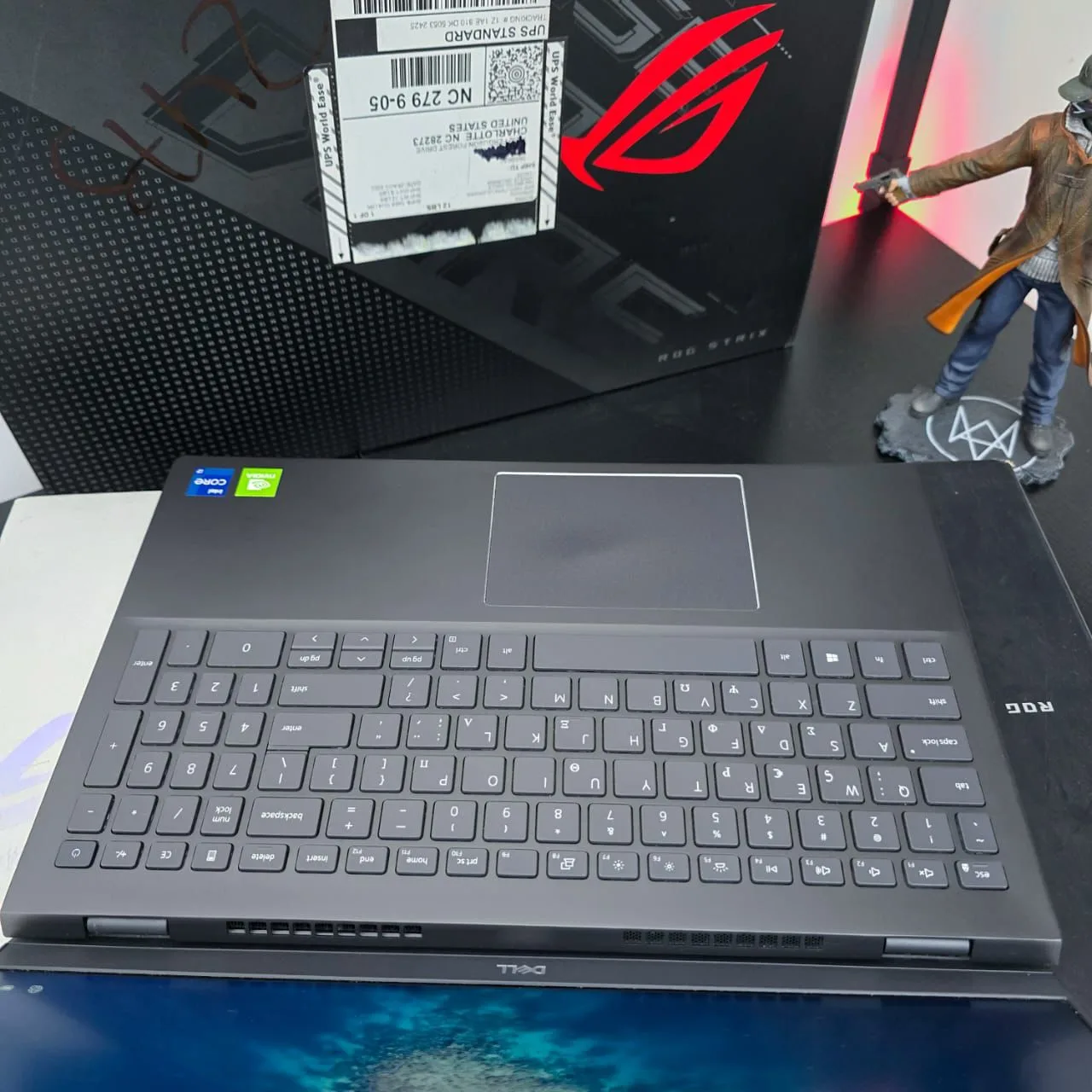 DELL VOSTRO 5502 GAMING 5