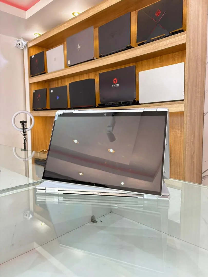 Hp EliteBook x360 1040 G8 5